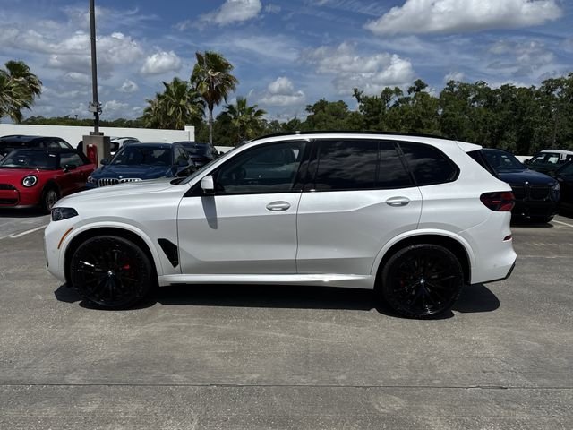 New 2026 Mineral White Metallic BMW sDrive40i image 4