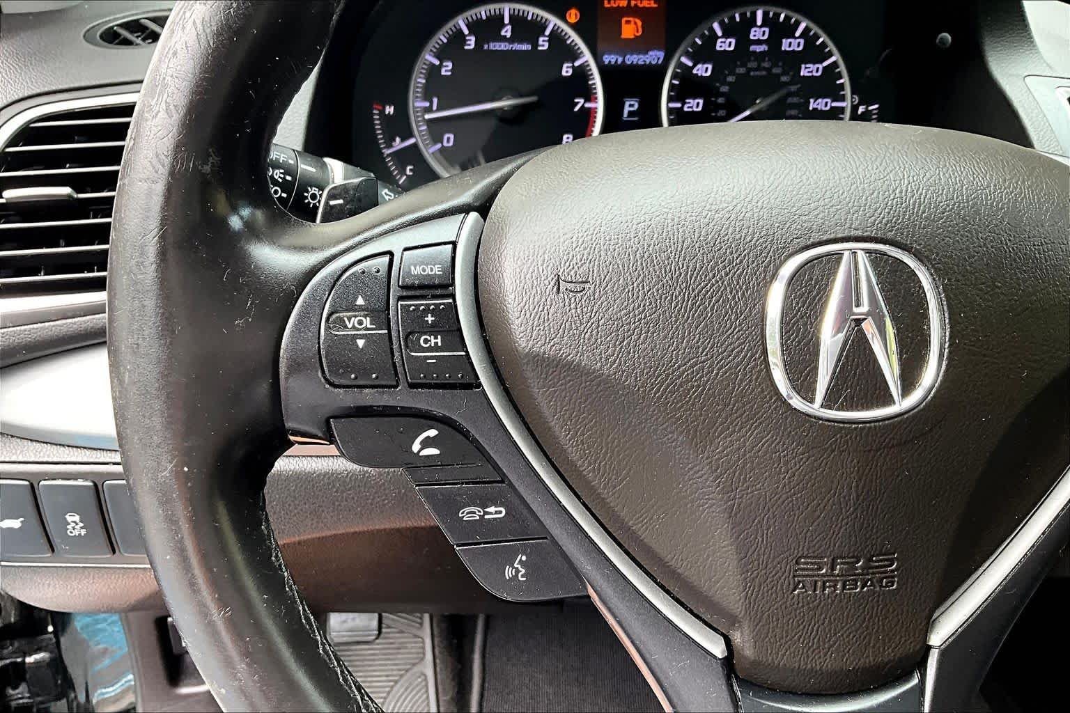 Used 2017 Crystal Black Pearl Acura w/Technology Pkg image 24