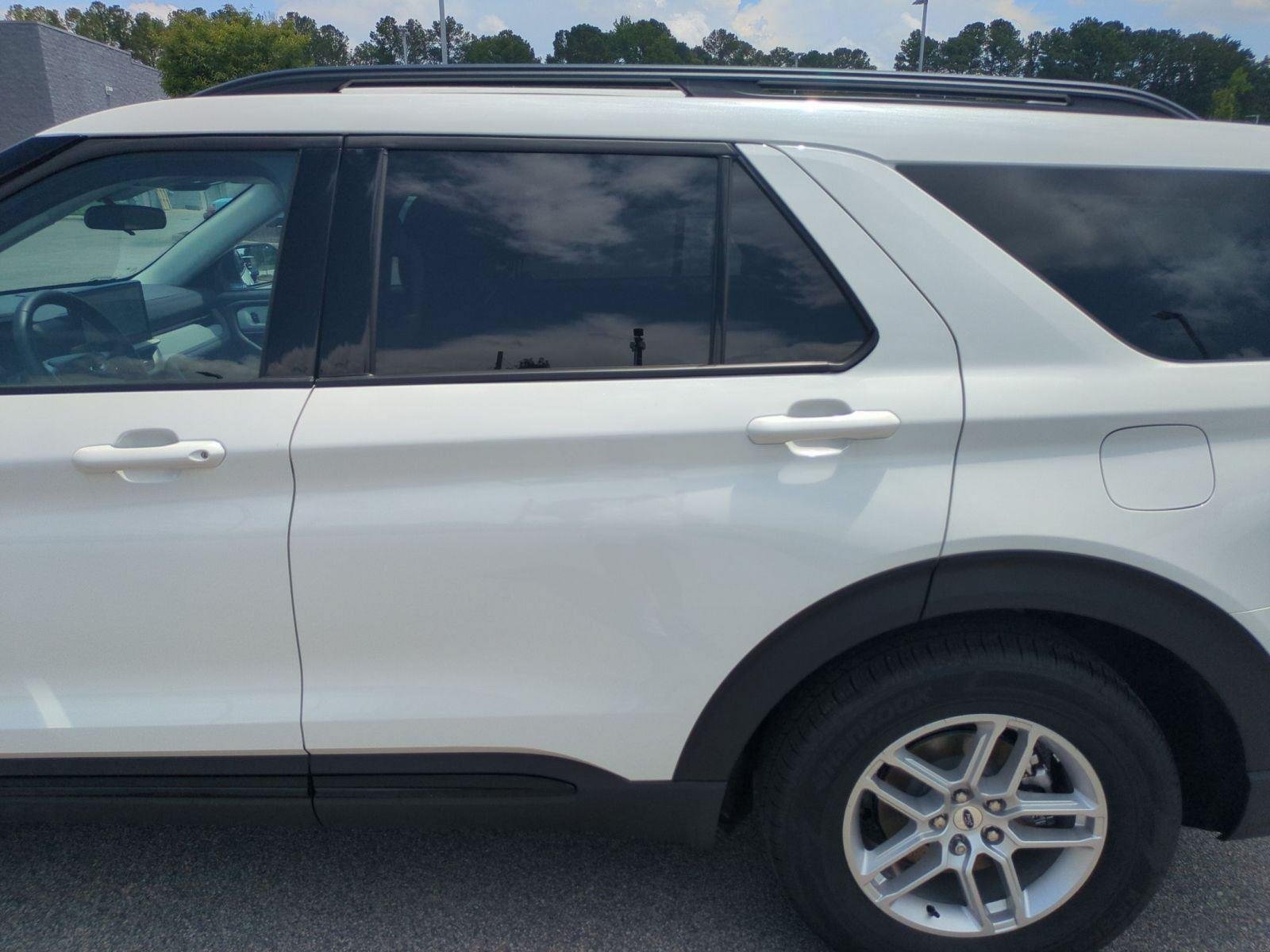 New 2026 Star White Metallic Tri-Coat Ford Active image 32
