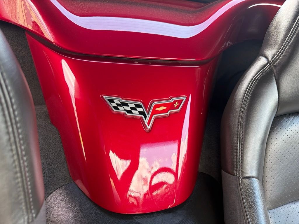 Used 2008 Red Chevrolet Base image 17