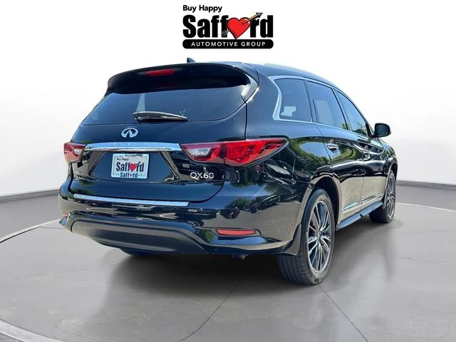 Used 2019 Black INFINITI LUXE image 9