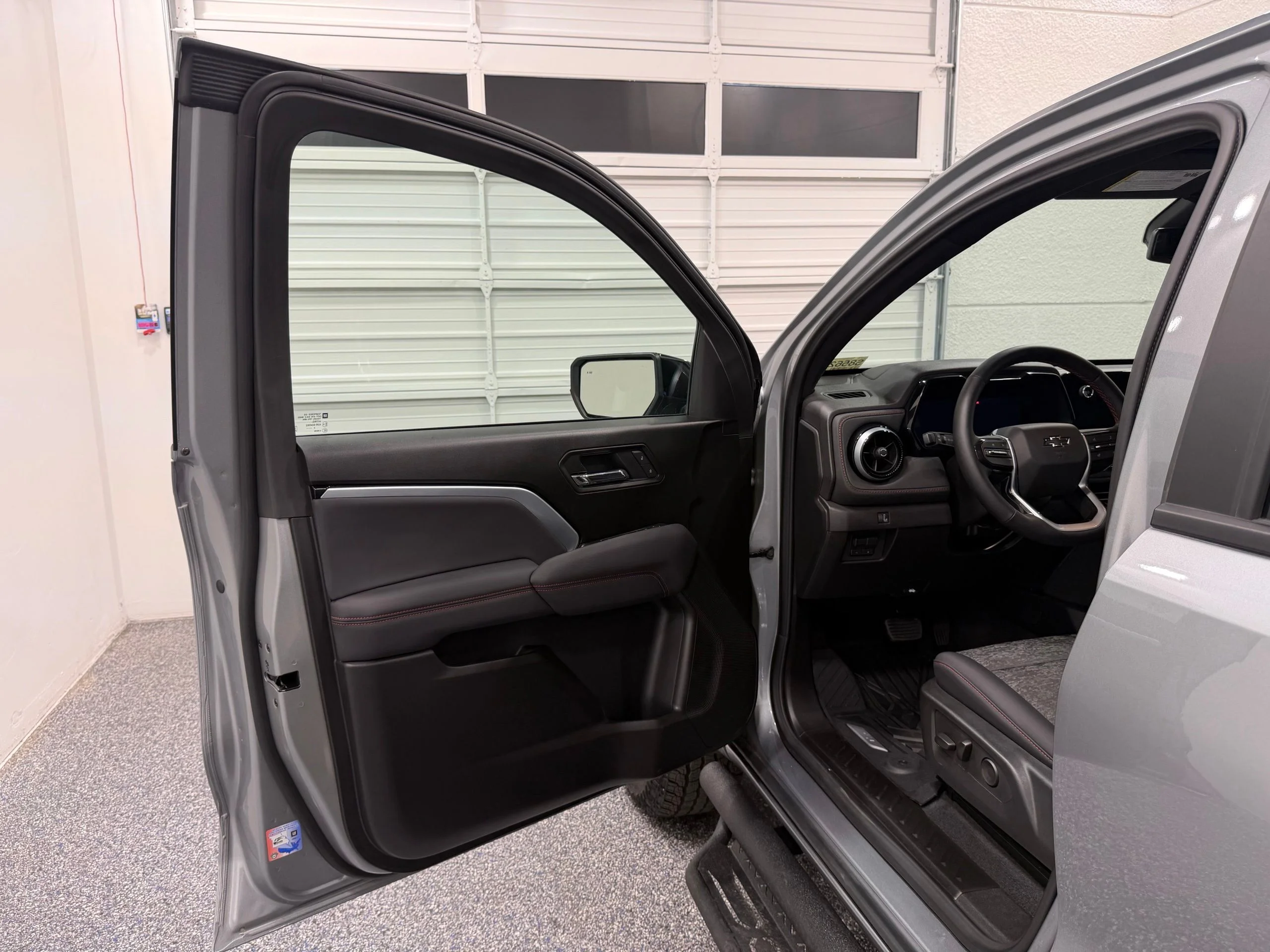 Used 2026 Gray Chevrolet Z71 image 20