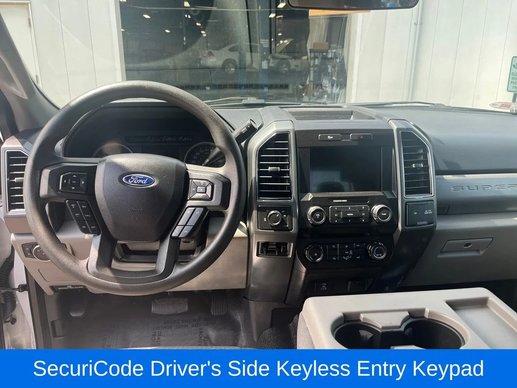 2021 Ford F-350 Super Duty XLT - Photo 15