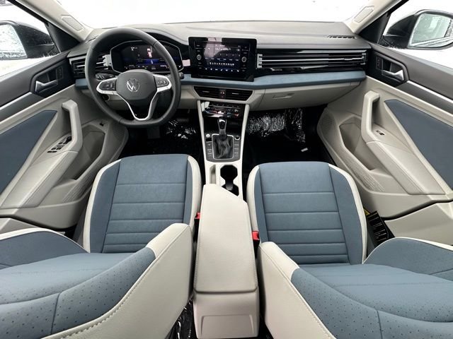 2025 Volkswagen Jetta SE - Photo 30