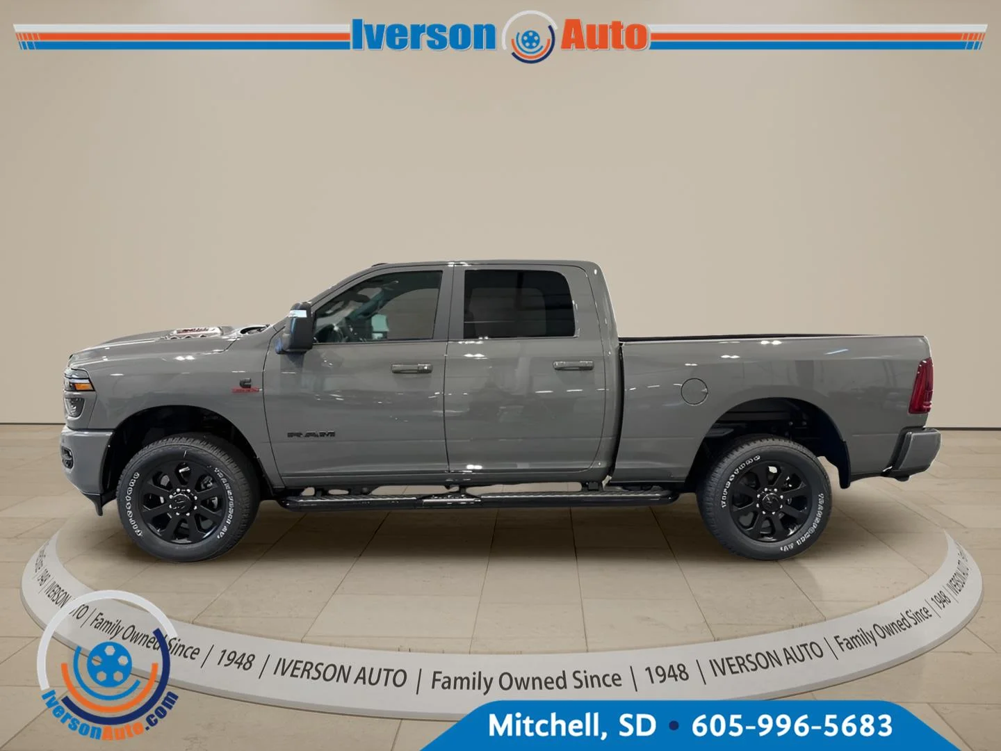 New 2026 Ceramic Gray Clear-Coat Exterior Paint RAM Laramie image 4