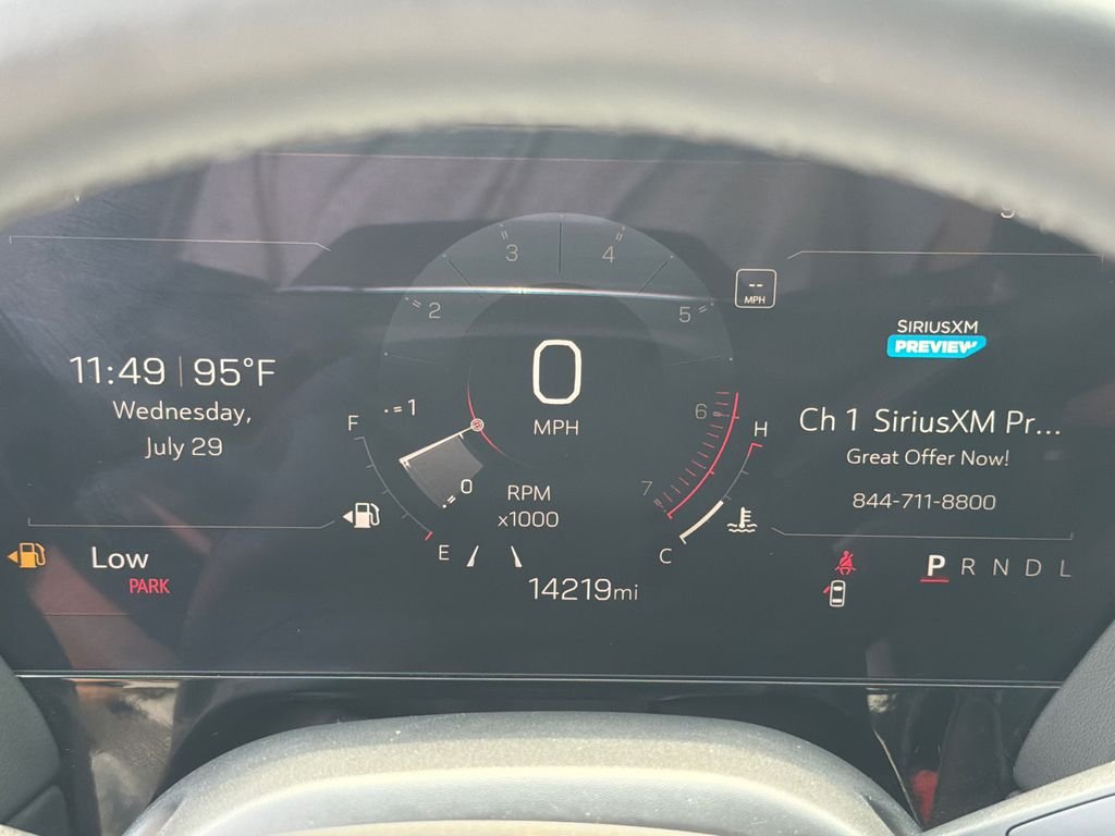 Used 2025 Silver GMC Elevation image 27