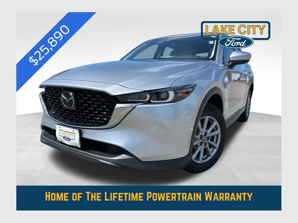 2023 Mazda CX-5 S Preferred package Auto AWD's photo