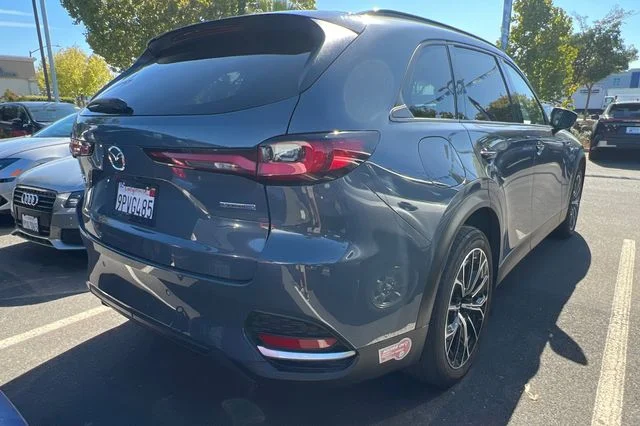 Used 2025 Gray Mazda Premium image 7