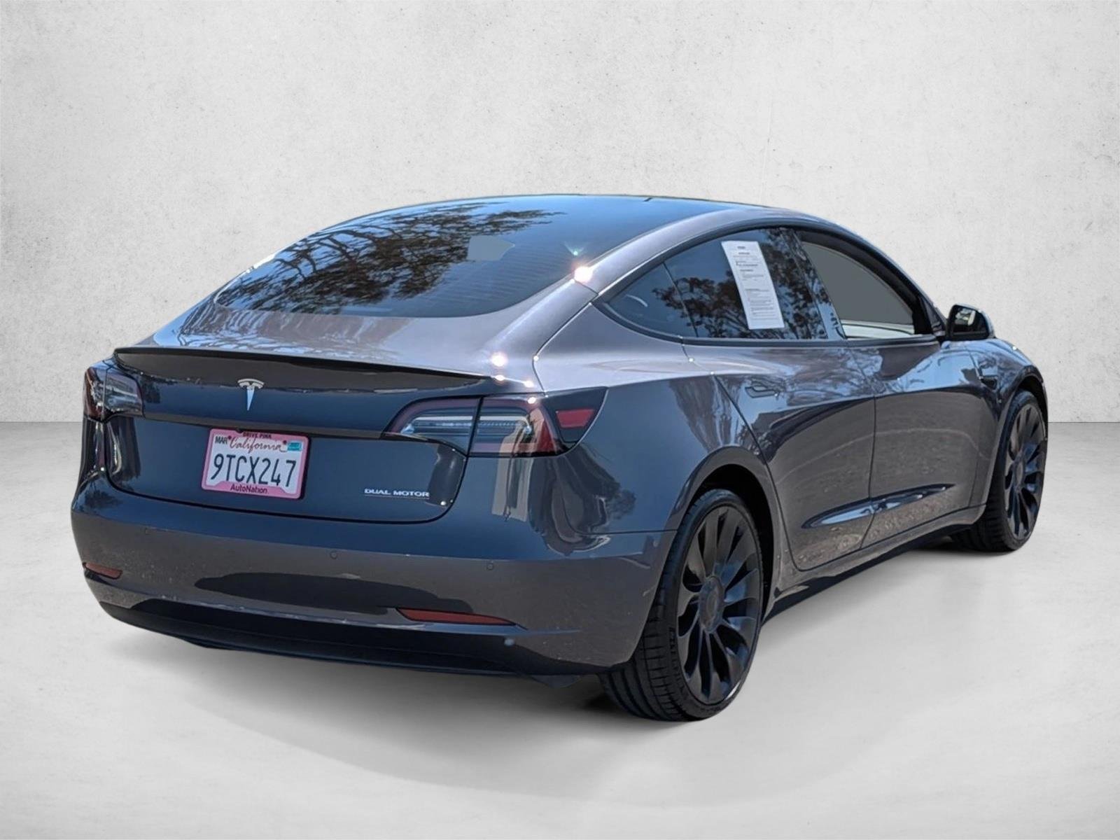 Used 2022 Silver/Gray Tesla Performance image 5