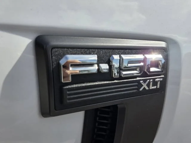 Used 2023 White Ford XLT image 22