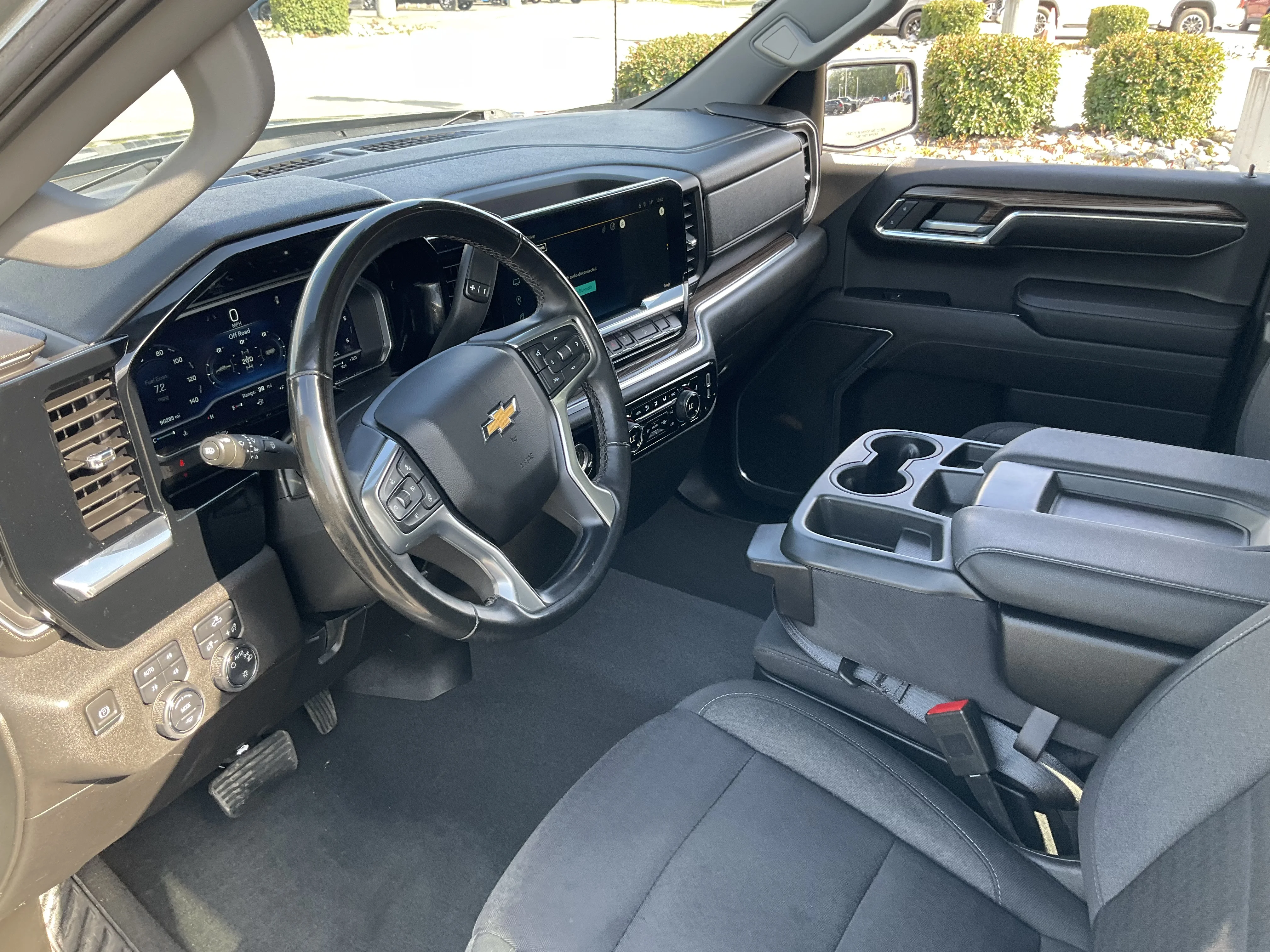 Used 2023 Gray Chevrolet LT image 5