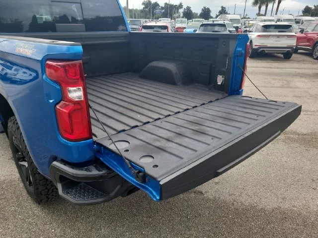 Used 2022 Blue Chevrolet LT Trail Boss image 11