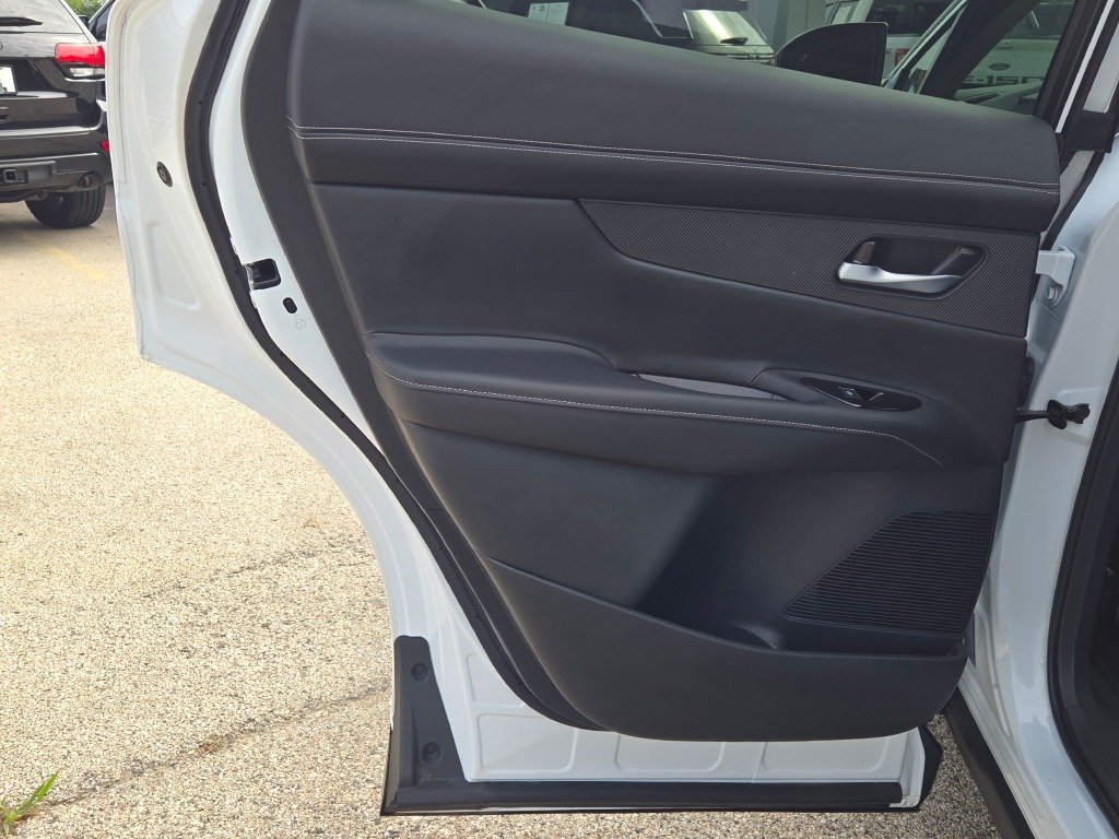 2025 Nissan Murano SL - Photo 22