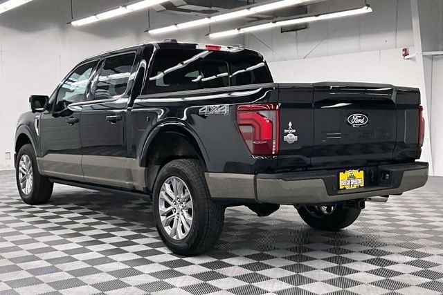 Used 2025 Agate Black Metallic Ford King Ranch image 3