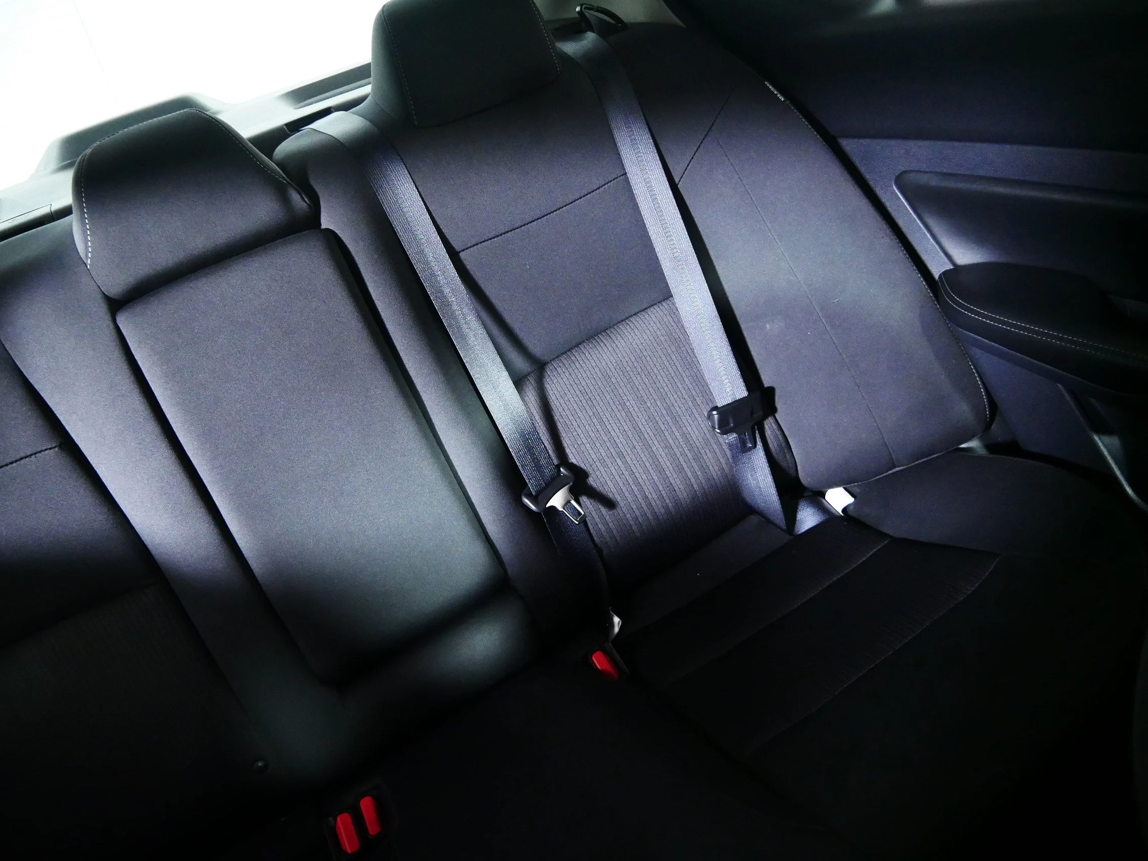 Used 2025 Super Black Nissan SV image 14