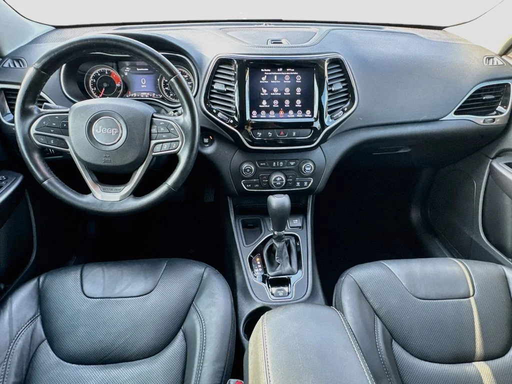 Used 2021 Gray Jeep Limited image 26