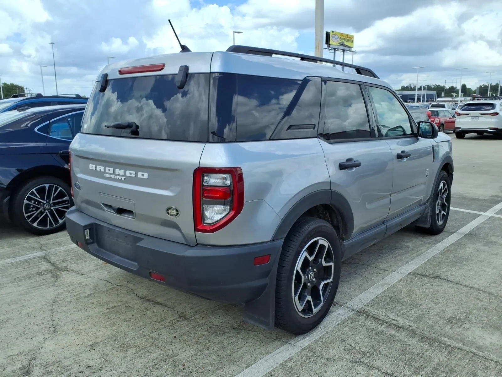 Used 2022 Silver Ford Big Bend image 7