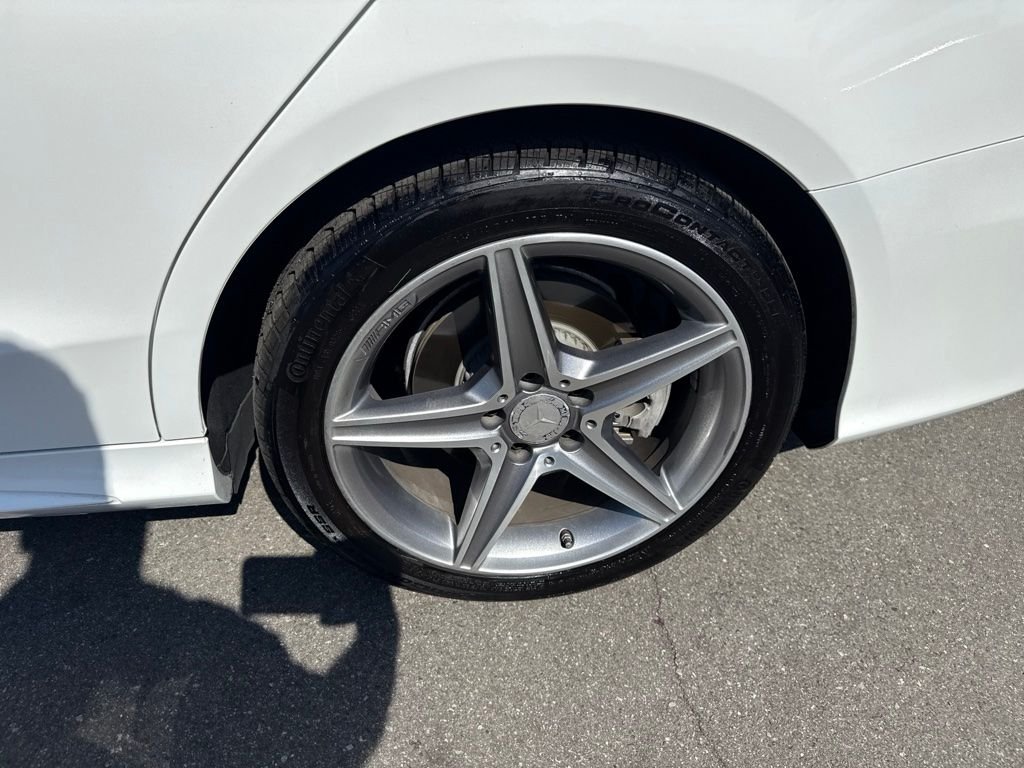Used 2016 White Mercedes-Benz C 300 image 7