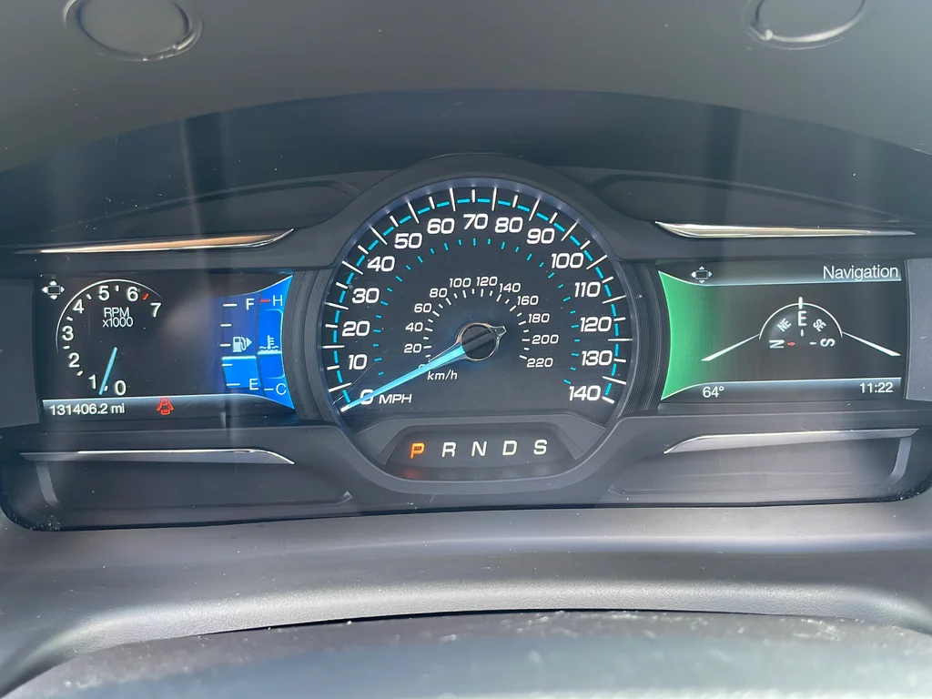 Used 2019 White Ford SEL image 23