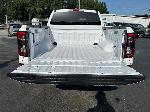 New 2026 Oxford White Ford XLT image 22