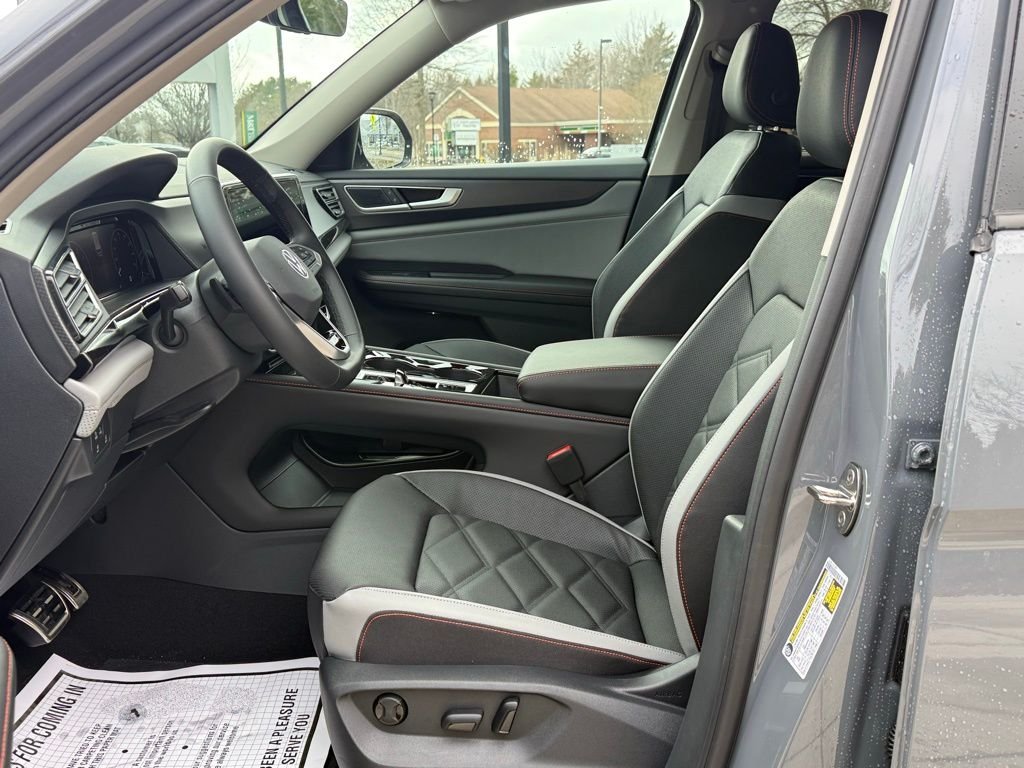 New 2026 Gray Volkswagen 2.0T Peak Edition image 33