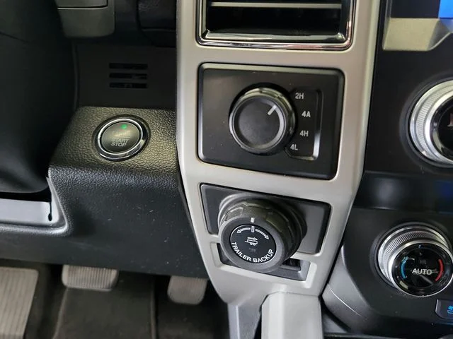 Used 2020 Black Ford Lariat image 71