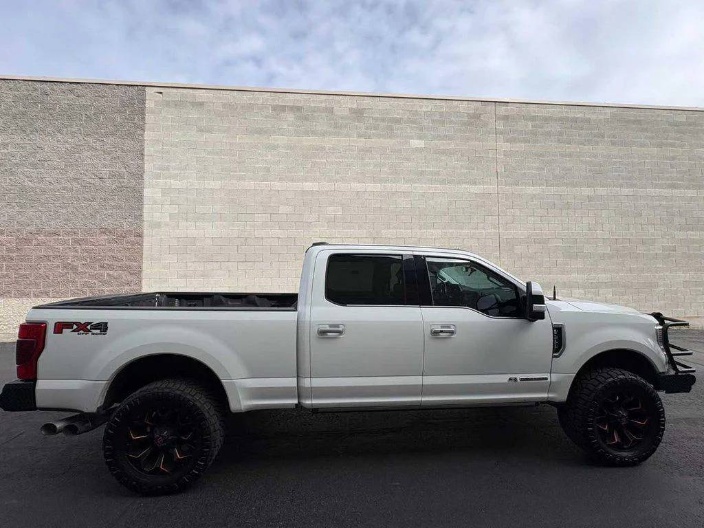 2020 Ford F-350 Super Duty Limited - Photo 10