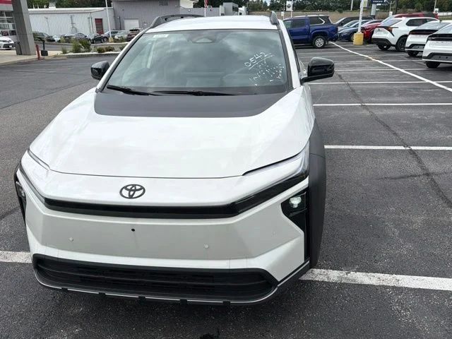 2026 Toyota bZ Woodland Base