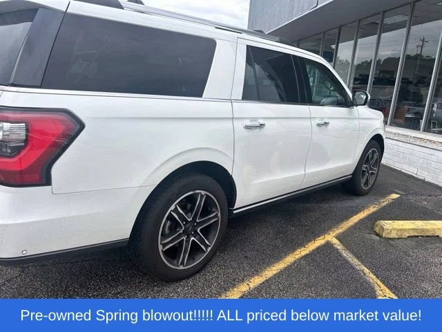 Used 2021 White Ford Limited image 3