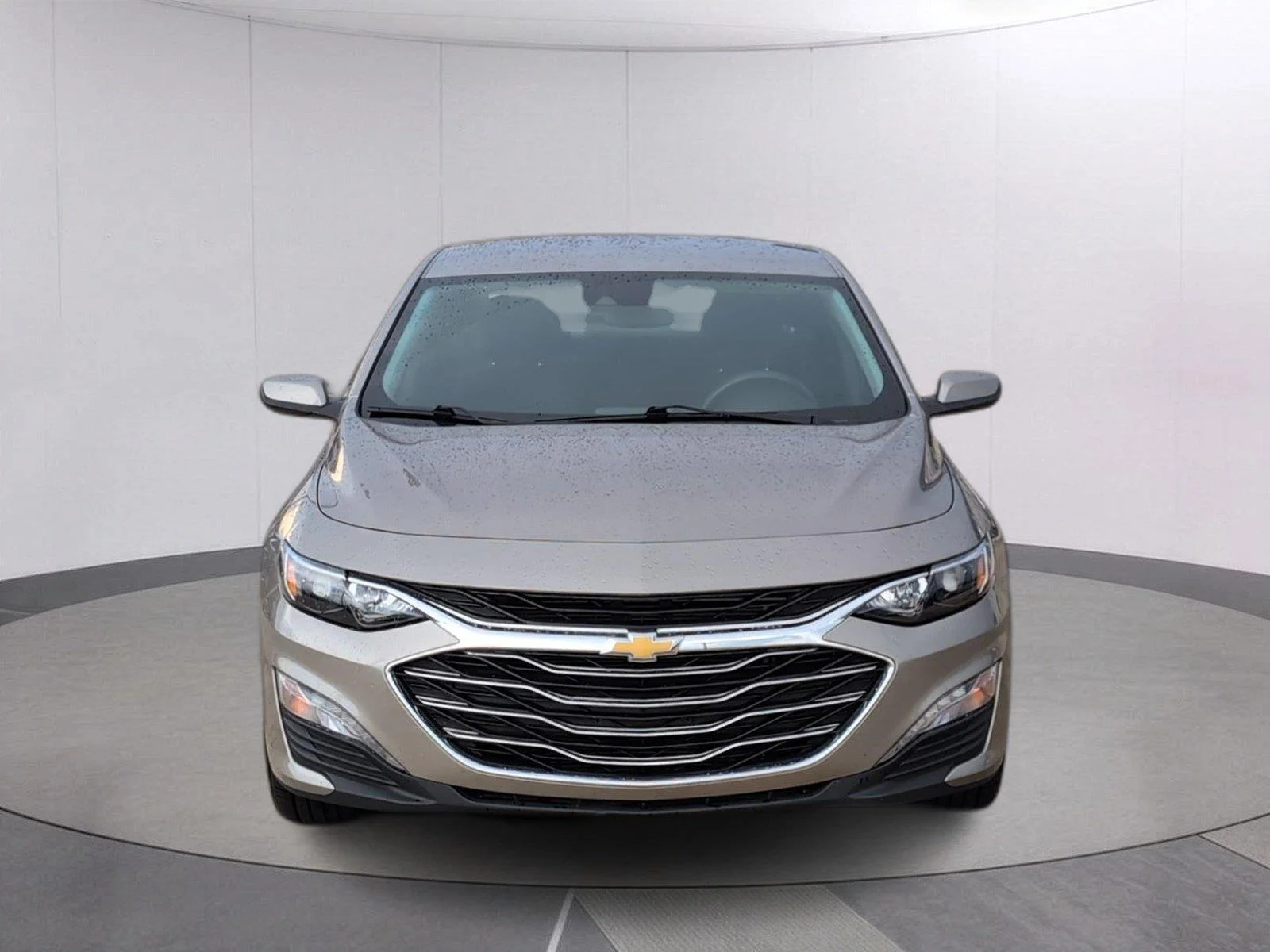 Used 2024 Mineral Gray Metallic Chevrolet LT image 10