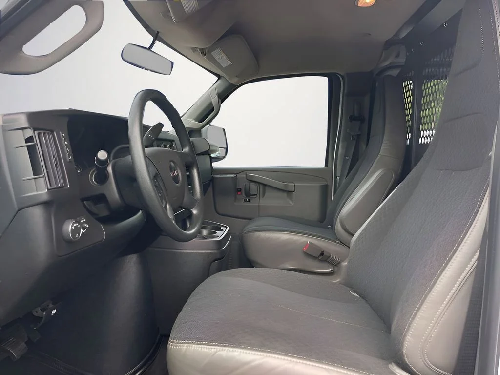 Used 2023 Summit White GMC Work Van image 11