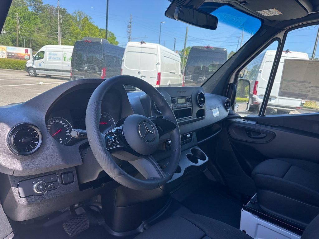 2025 Mercedes-Benz Sprinter Cargo Van Base - Photo 15