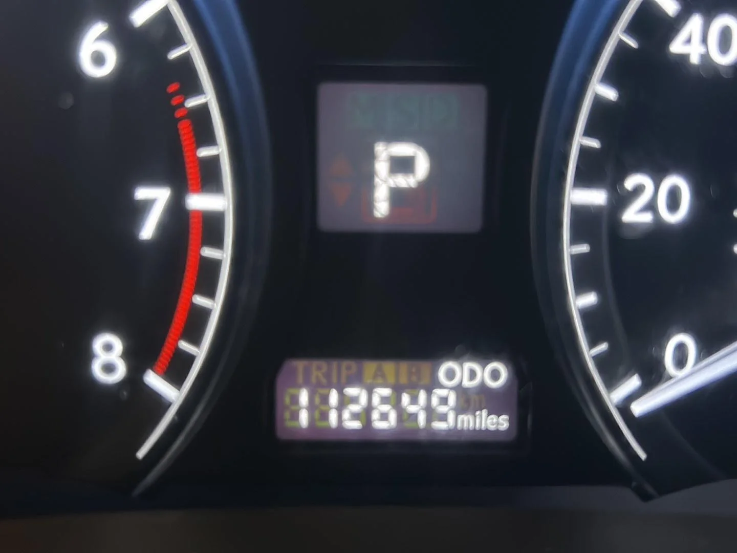 Used 2015 Claret Mica Lexus Premium image 3