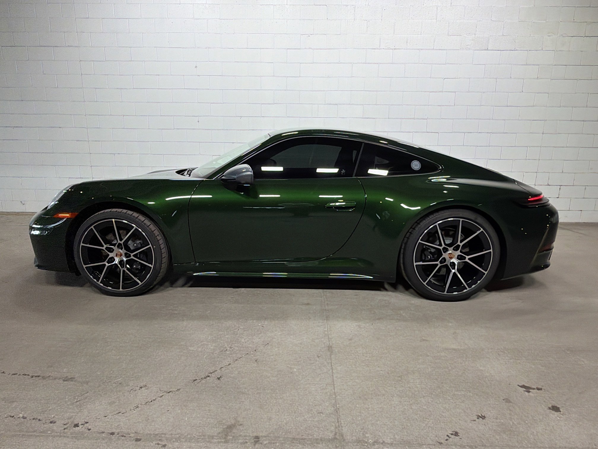 Certified Used 2026 Oak Green Metallic Neo Porsche Carrera T image 2