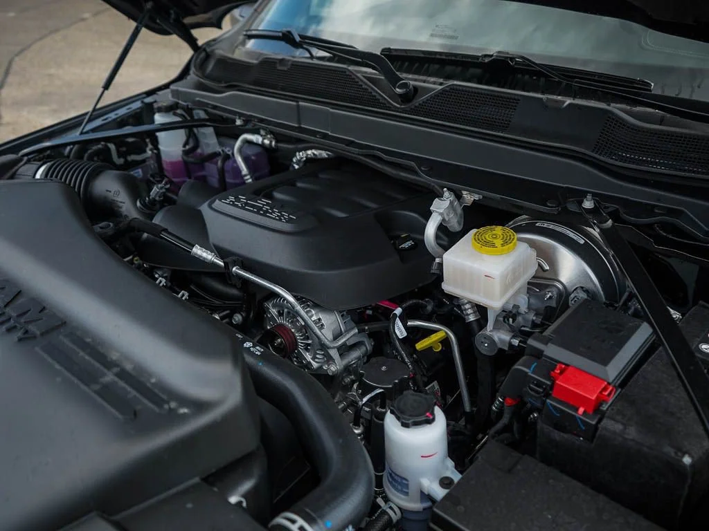 New 2026 Forged Blue Metallic RAM LARAMIE image 7