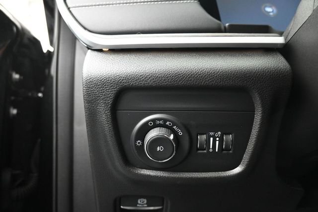 Used 2024 Black Jeep Limited image 16