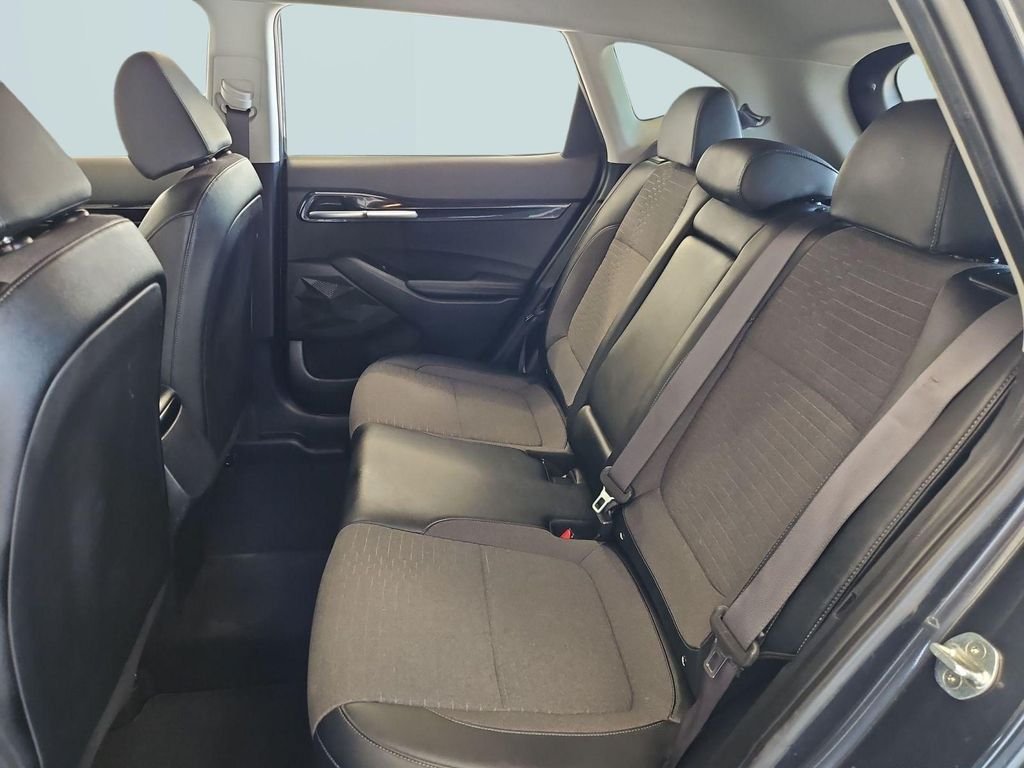 2021 Kia Seltos S - Photo 23