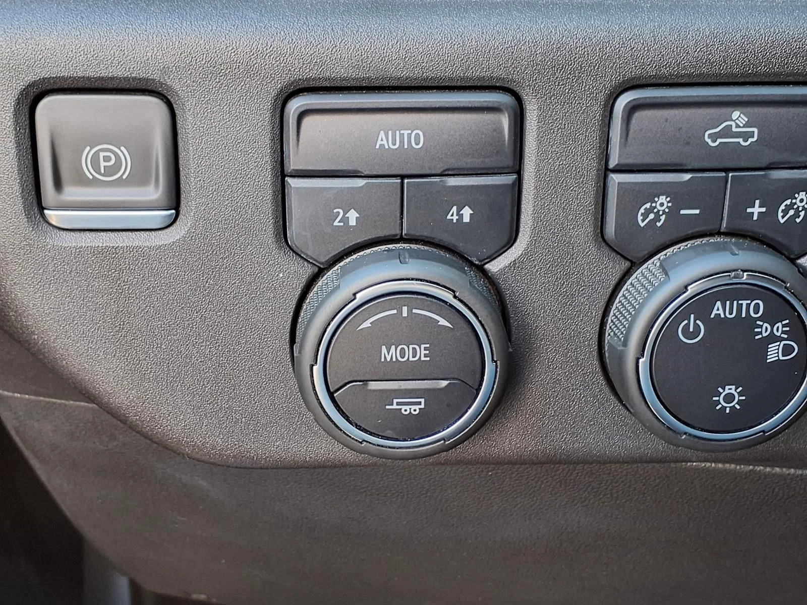 Used 2022 Silver Chevrolet LT image 14