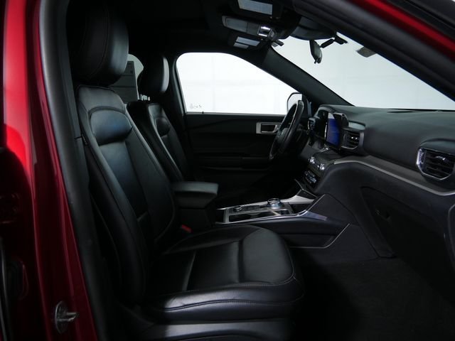 Certified Used 2020 Red Ford XLT image 10