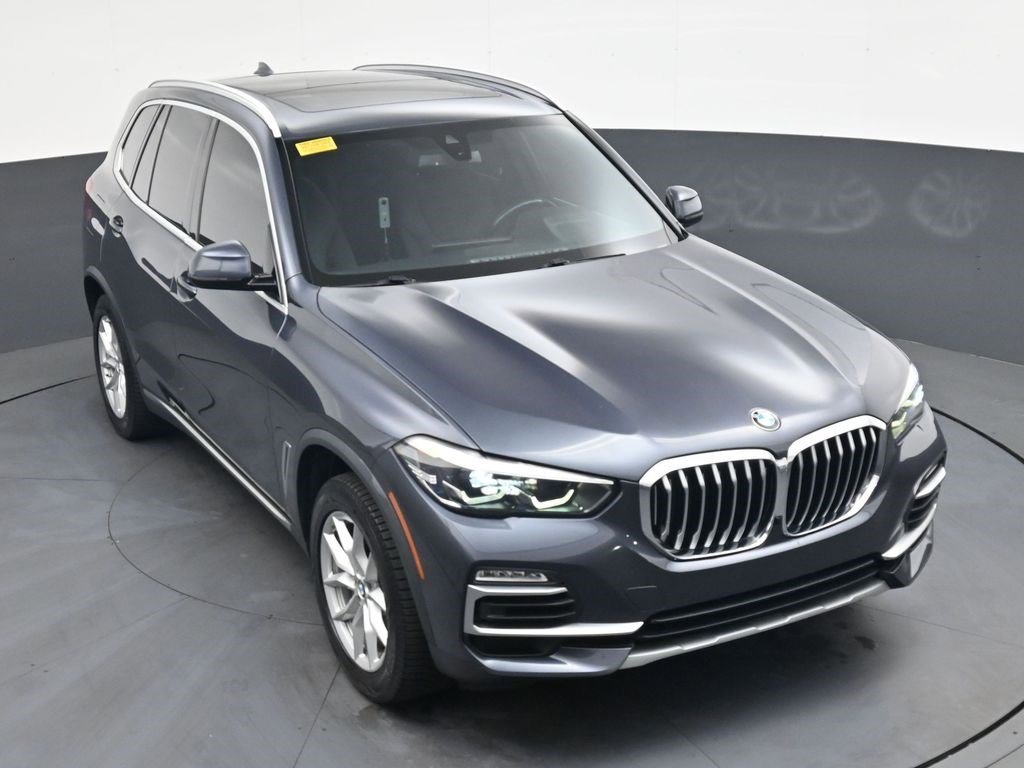 Used 2020 Arctic Gray Metallic BMW xDrive40i image 30