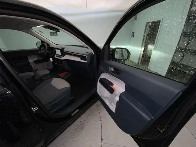 Used 2024 Black Ford XLT image 23