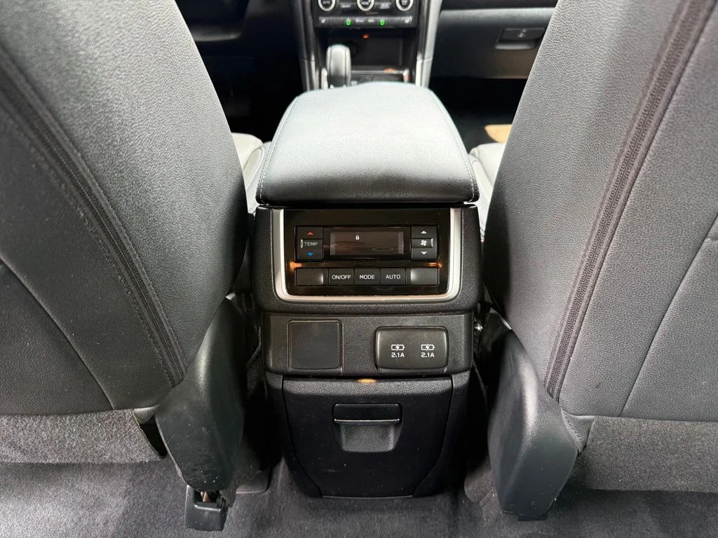 Used 2022 Gray Subaru Onyx Edition image 27