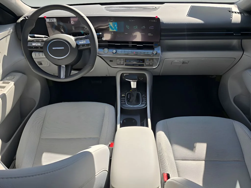 Used 2026 Atlas White Hyundai SEL Sport image 25