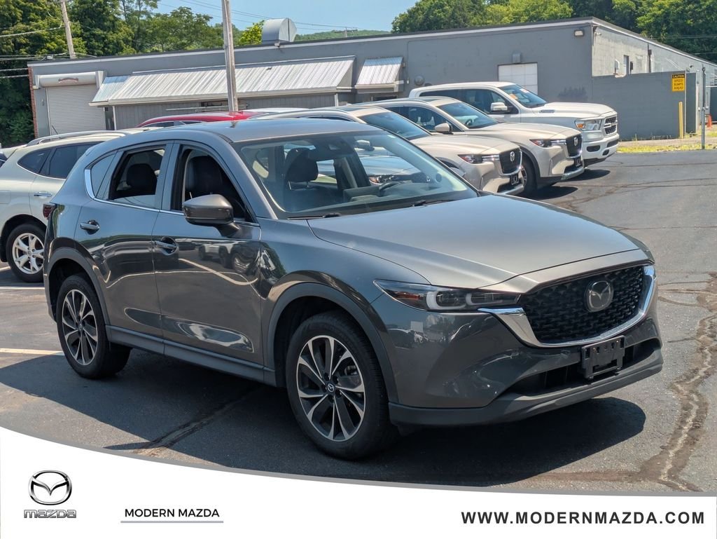 2022 Mazda CX-5 S Premium Plus package Auto AWD's photo