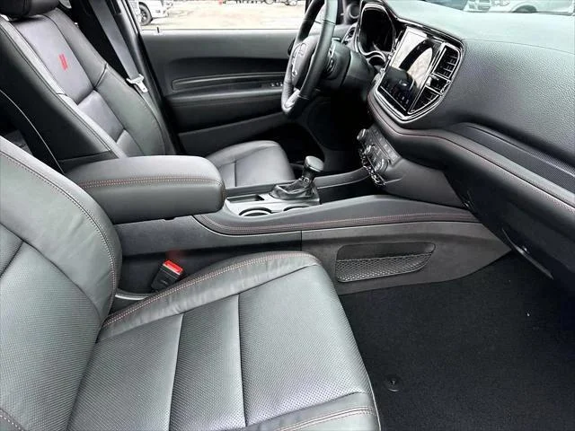 New 2026 Diamond Black Clear-Coat Exterior Paint Dodge GT PLUS image 6