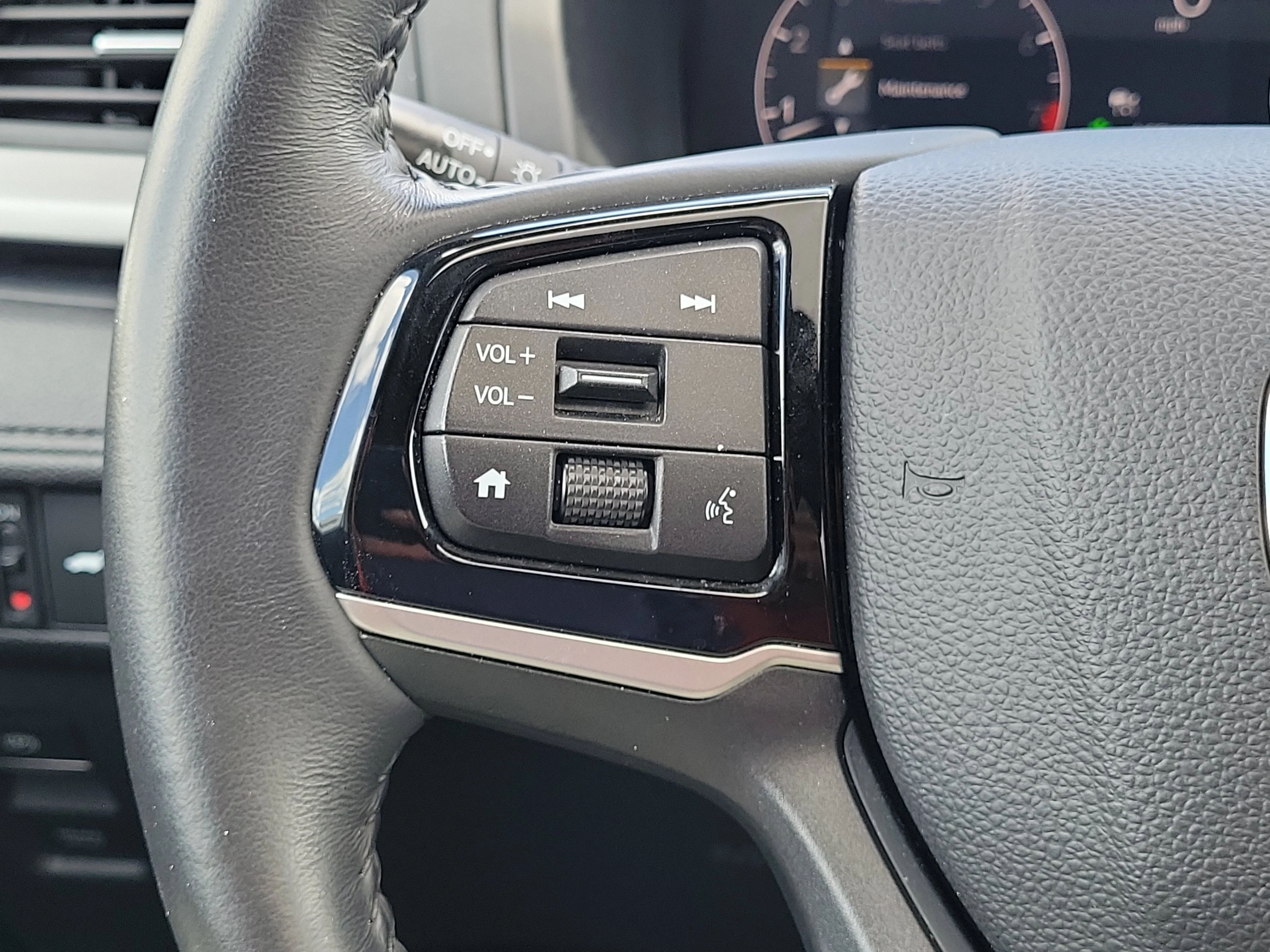 2025 Honda Odyssey EX-L - Photo 21