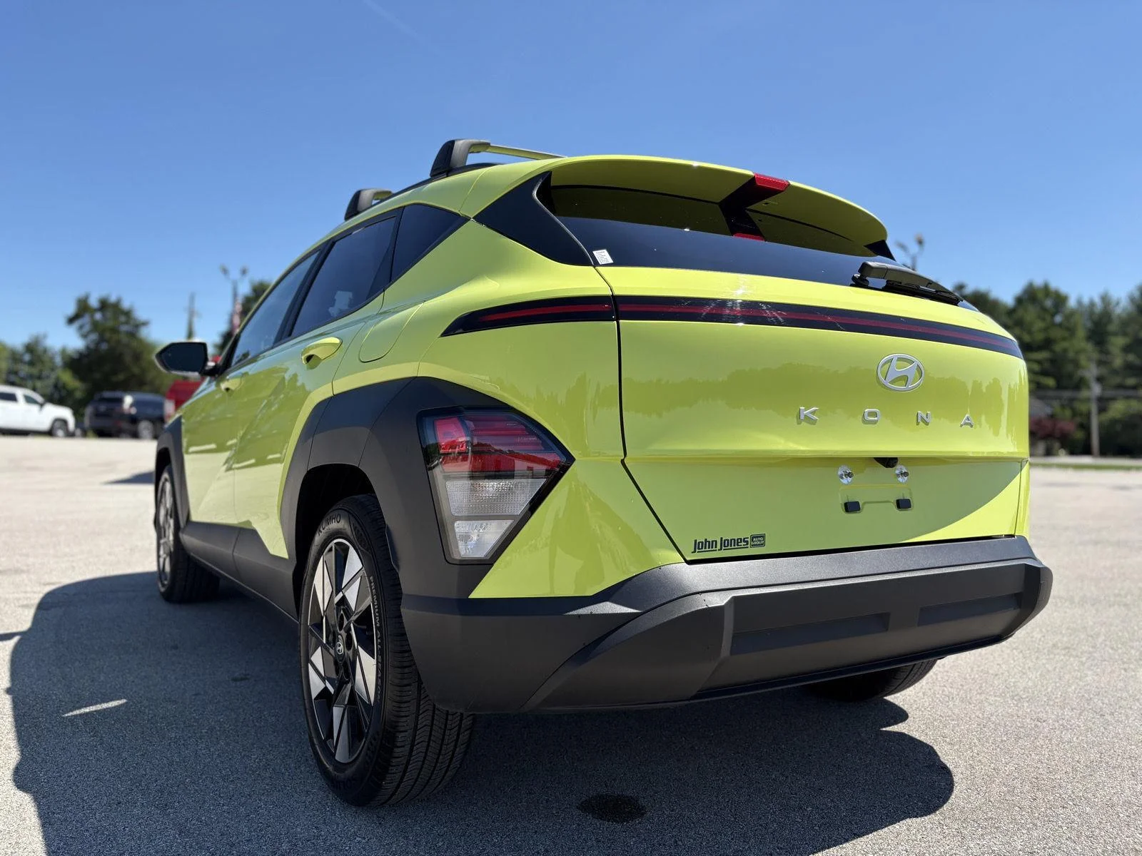 Used 2024 NEOTERIC YELLOW HYUNDAI SEL FWD image 18