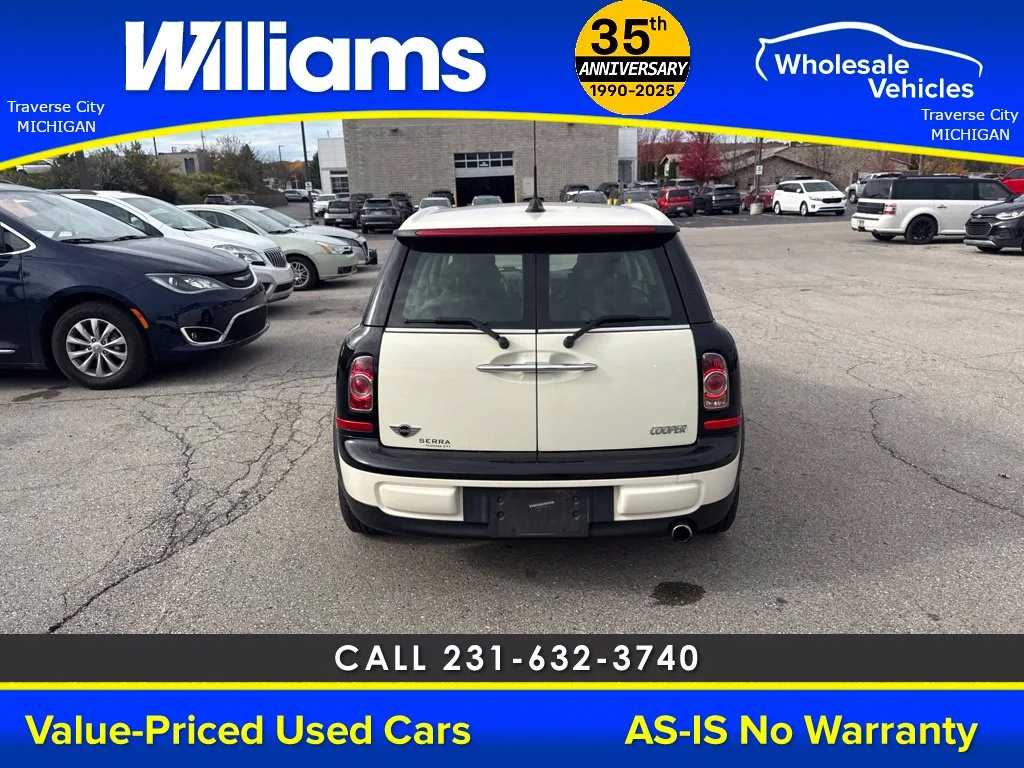 Used 2013 Pepper White MINI Clubman image 17
