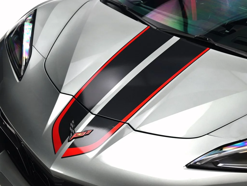 Used 2024 Gray Metallic Chevrolet Z06 image 23