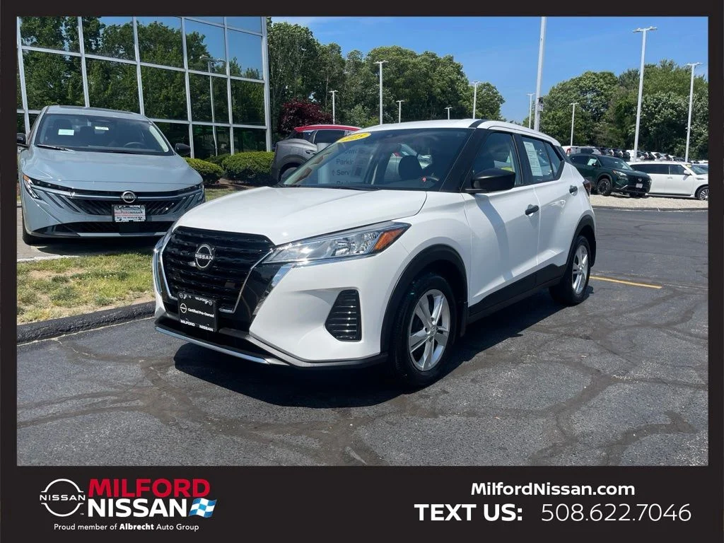 2025 Nissan Kicks Play 1.6 FWD's photo